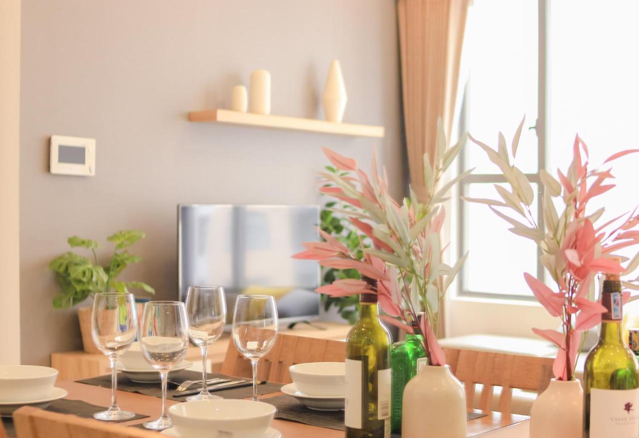 S Lux Apartment Хошимин Екстериор снимка