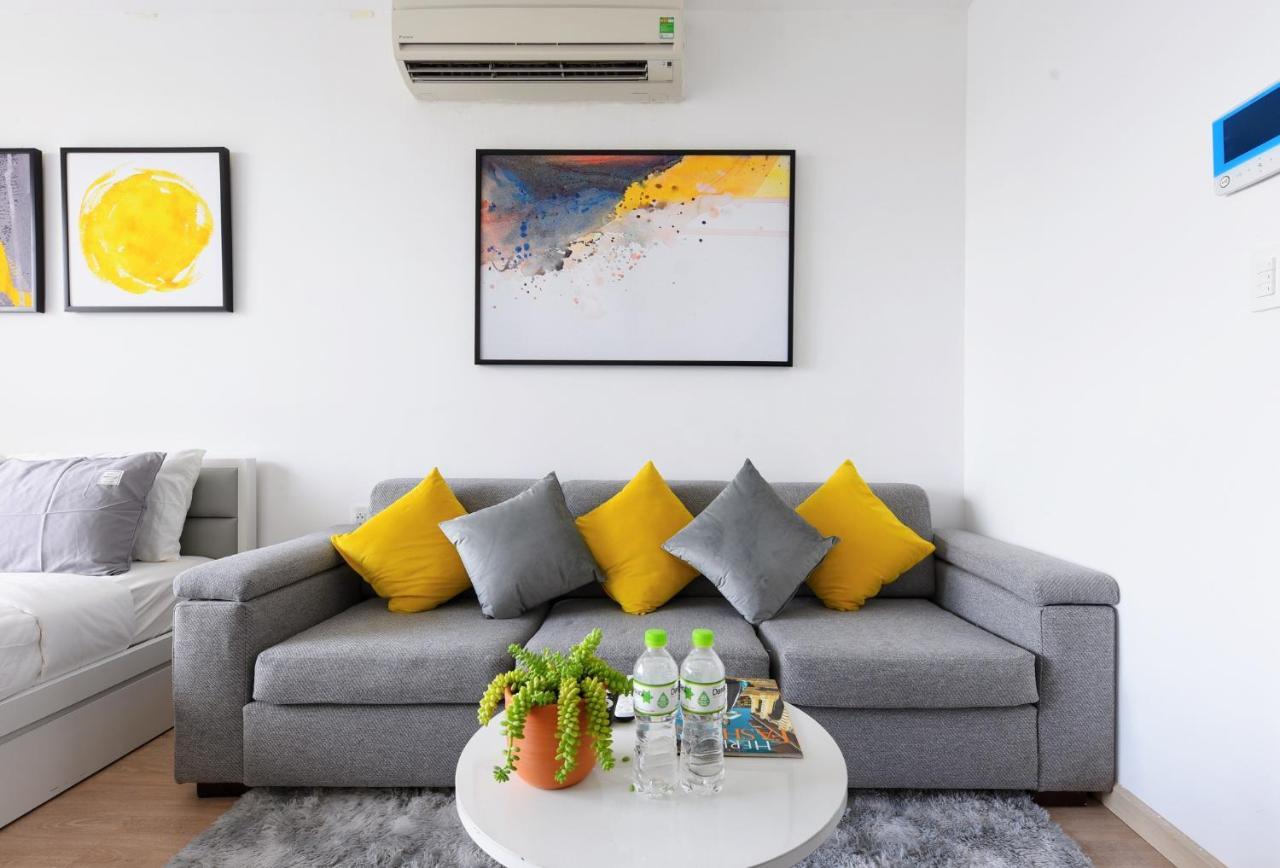 S Lux Apartment Хошимин Екстериор снимка