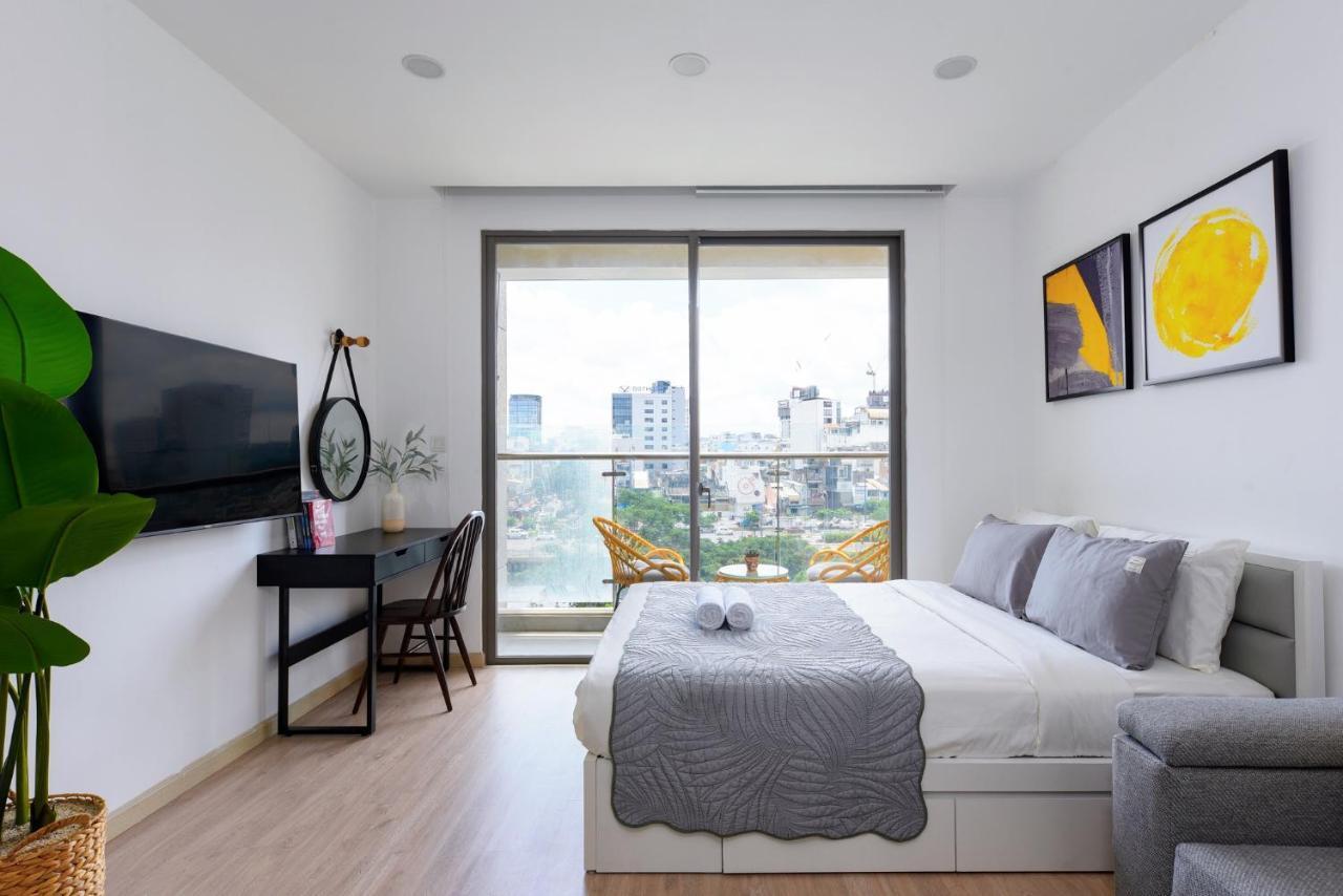 S Lux Apartment Хошимин Екстериор снимка