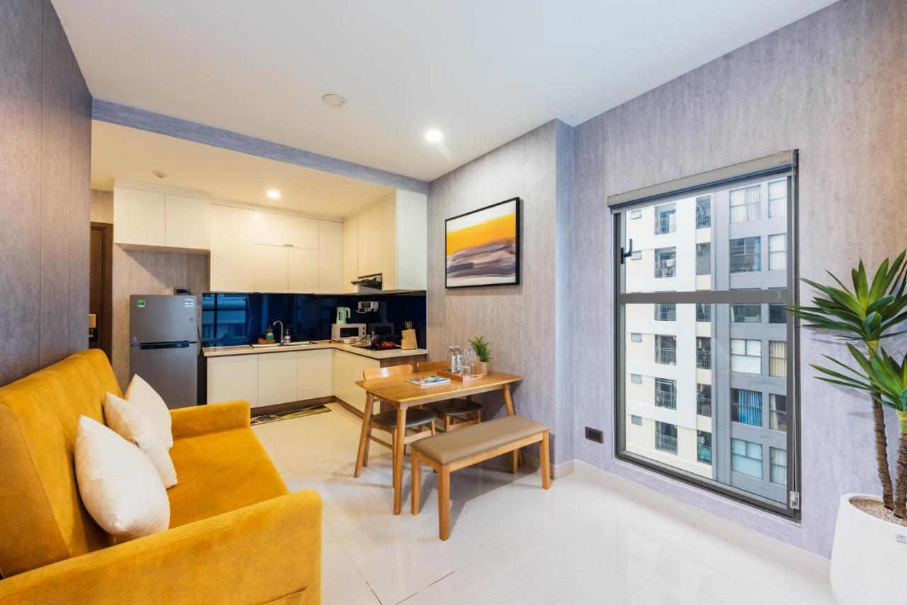 S Lux Apartment Хошимин Екстериор снимка