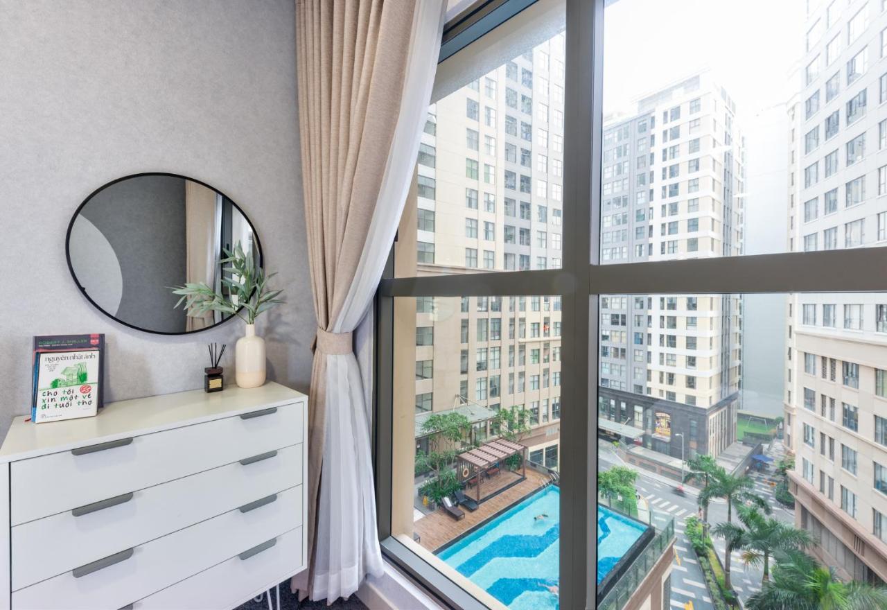 S Lux Apartment Хошимин Екстериор снимка