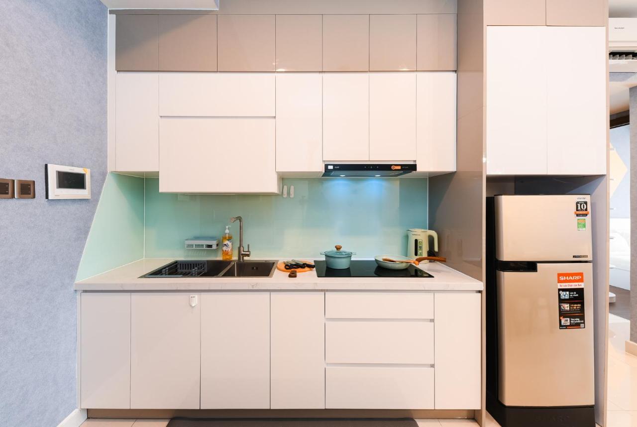 S Lux Apartment Хошимин Екстериор снимка
