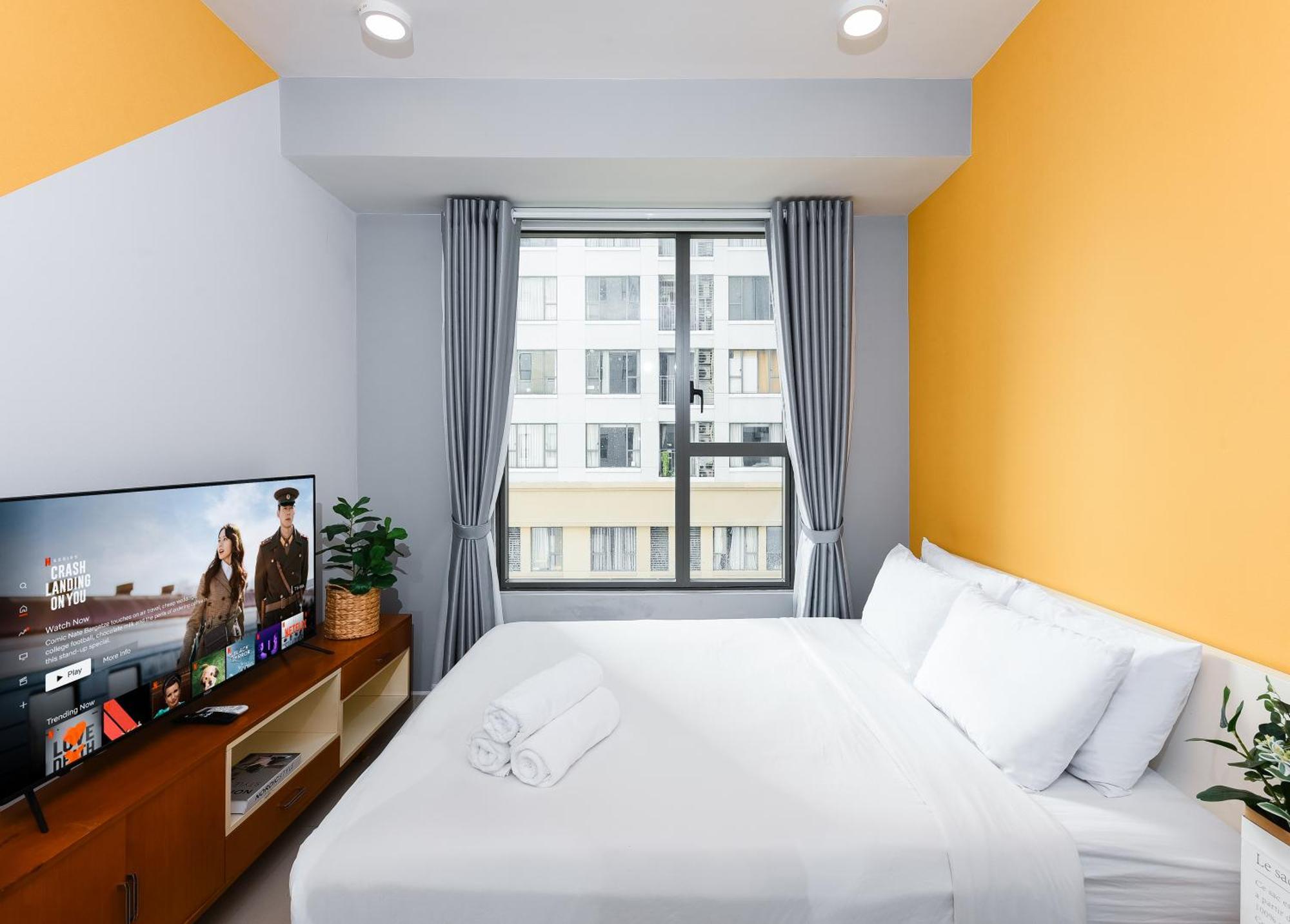 S Lux Apartment Хошимин Екстериор снимка