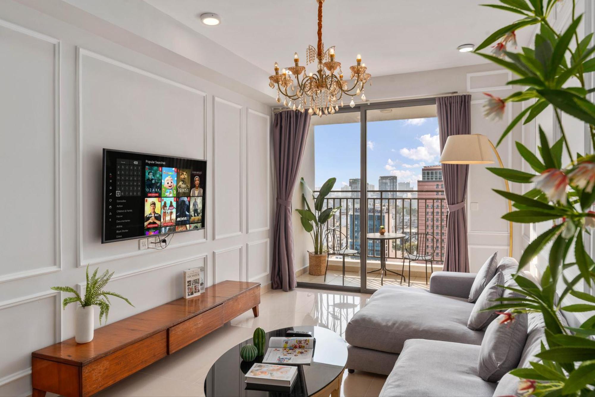 S Lux Apartment Хошимин Екстериор снимка